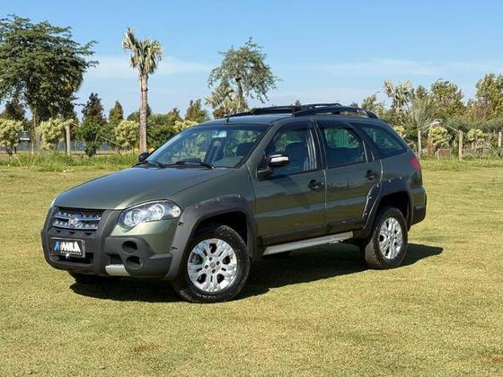 FIAT PALIO 1.8 MPI ADVENTURE WEEKEND 8V FLEX 4P MANUAL FIAT PALIO 1.8 MPI ADVENTURE WEEKEND 8V FLEX 4P MANUAL